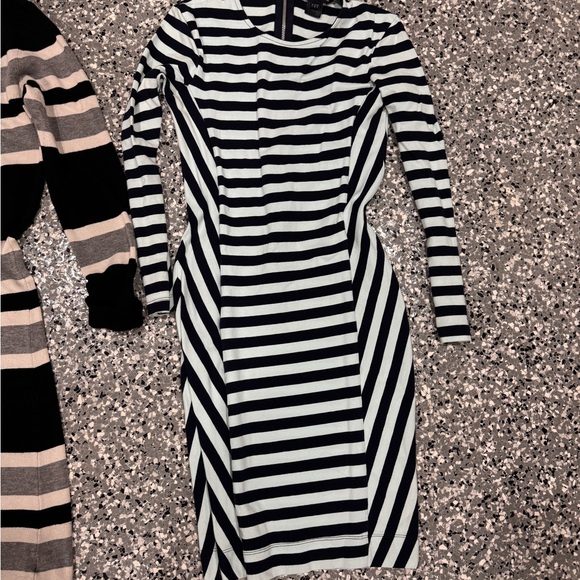 French connection lot of 2 striped mini dresses - Picture 3 of 6